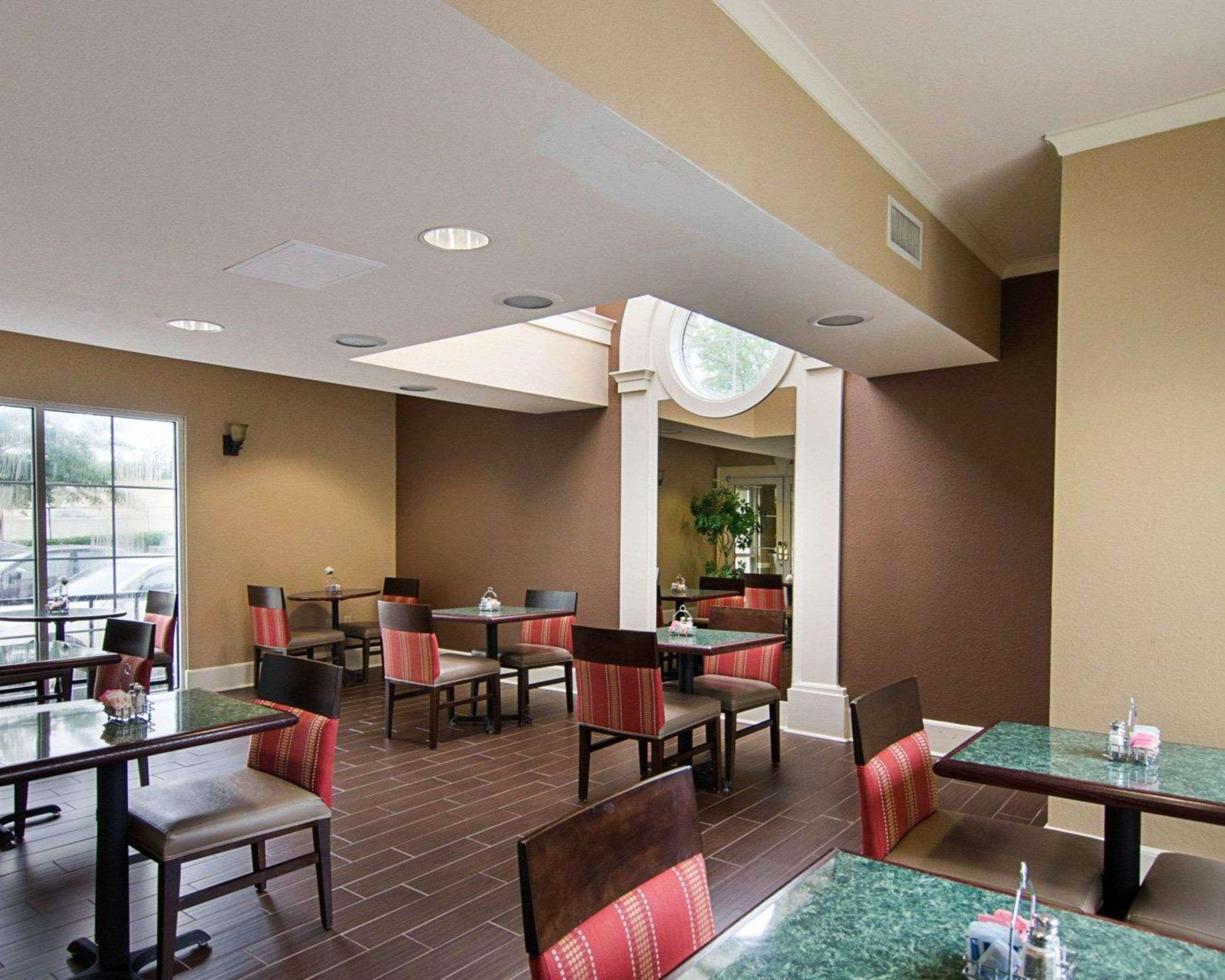 Quality Inn & Suites Little Rock West Exterior foto